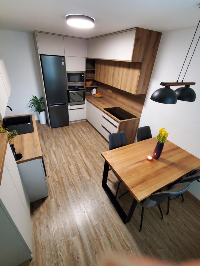 Novy Apartman Eva Jicin Luaran gambar