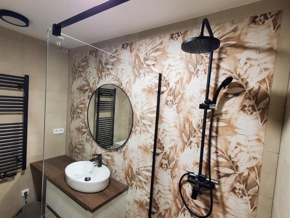 Novy Apartman Eva Jicin Luaran gambar