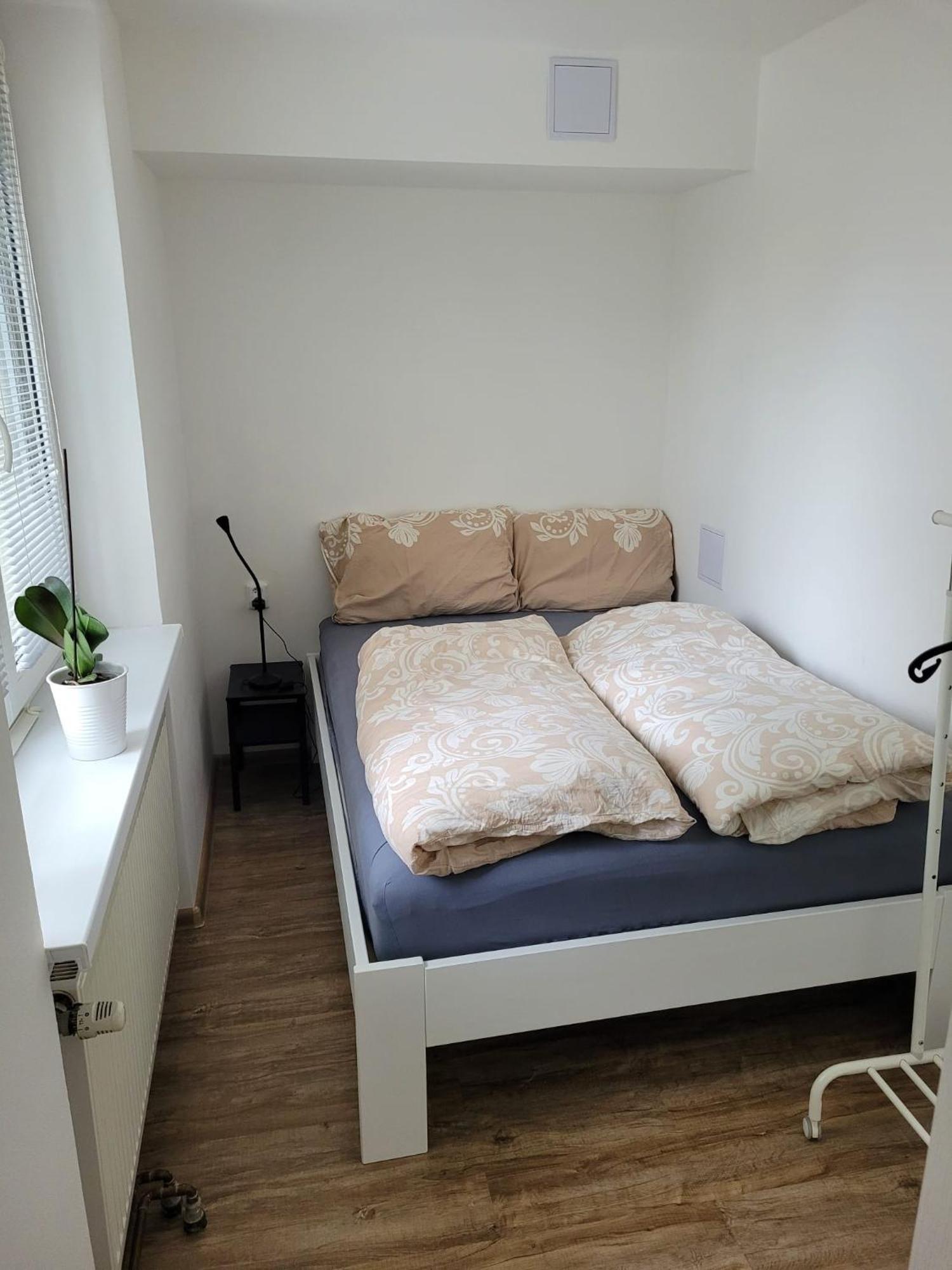 Novy Apartman Eva Jicin Luaran gambar
